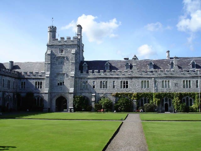 Cork (city)