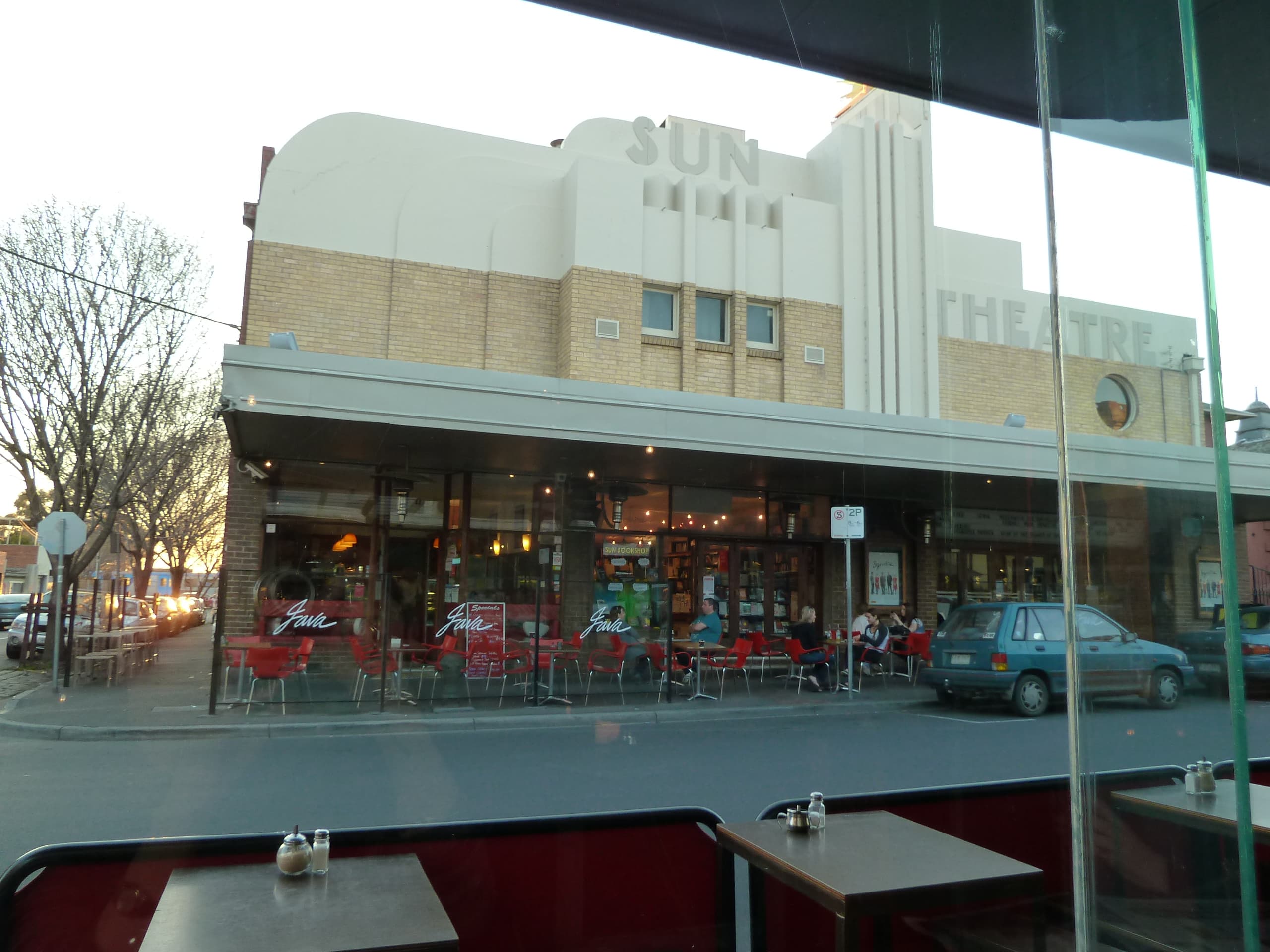 Sun Theatre