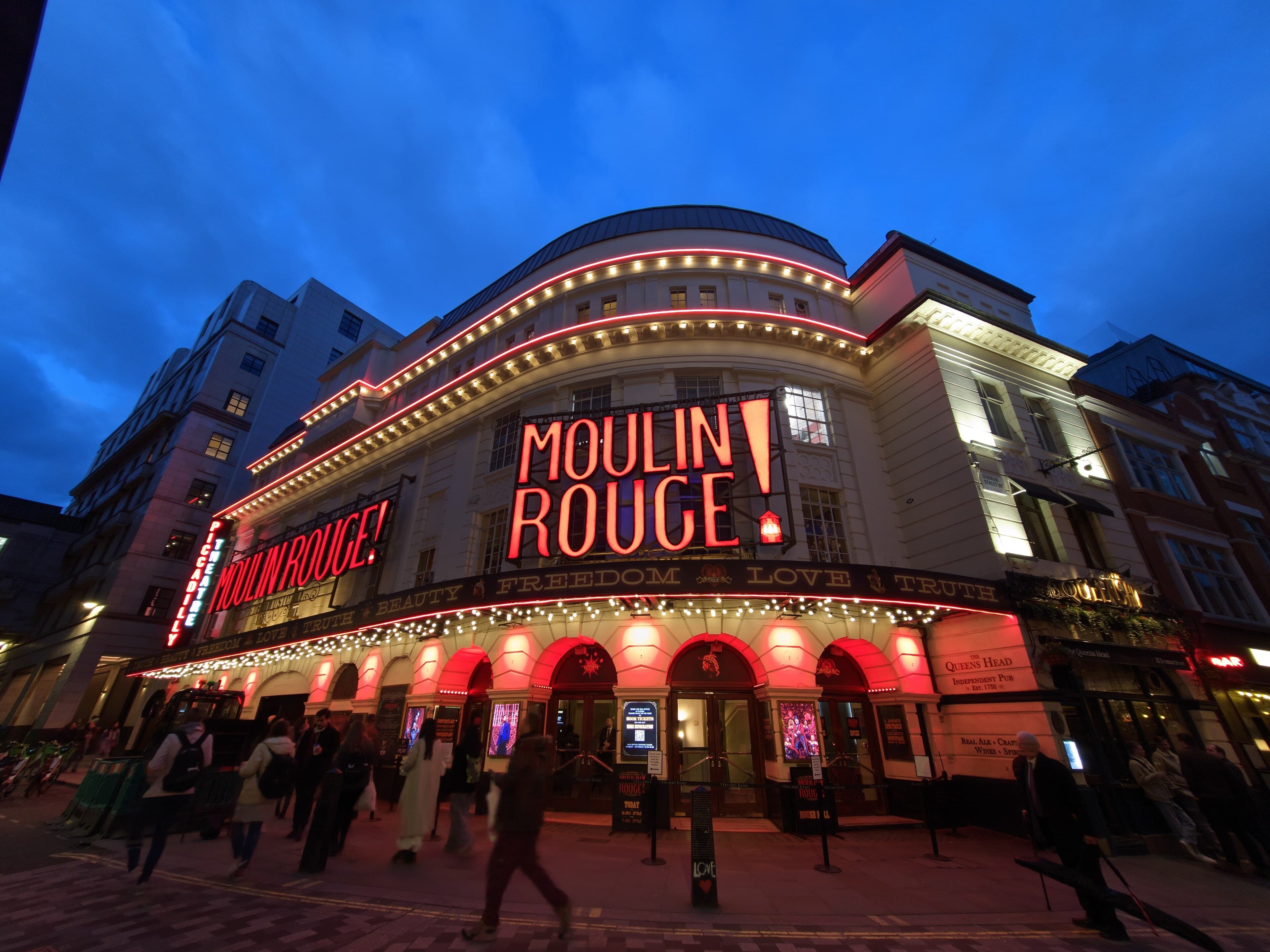 Piccadilly Theatre
